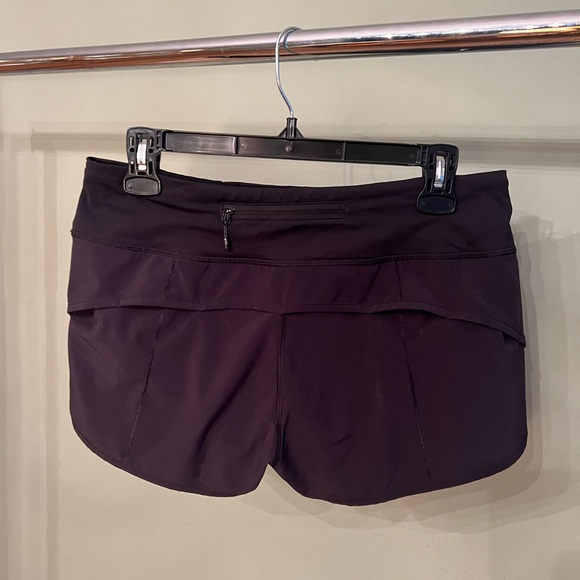 Lululemon Speed Up Short Low-Rise Lined size 6 - Picture 3 of 5